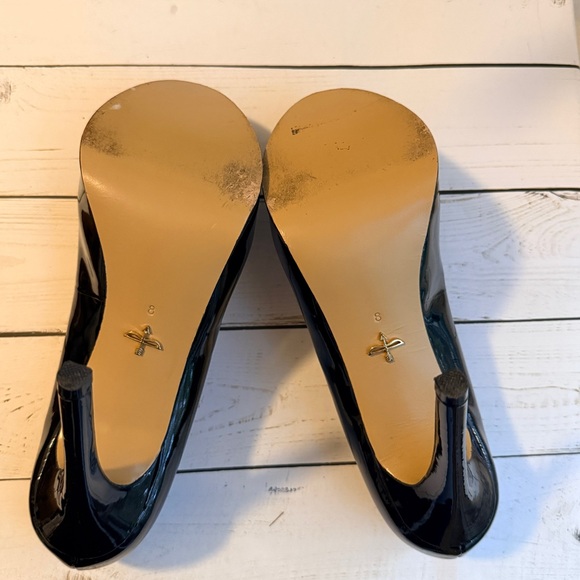 Pour La Victoire | Glossy Black Platform Stilettos - Picture 5 of 8